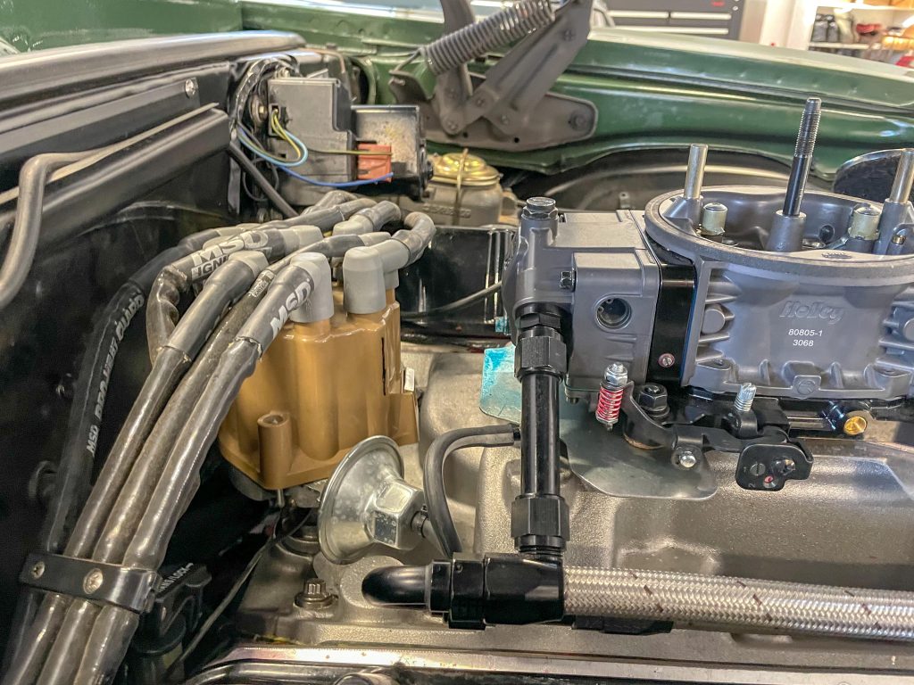 distributor on a big block chevy v8 engine