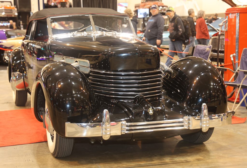 Cord FWD prewar Coupe