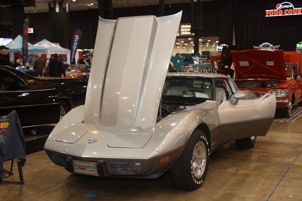 1978 silver anniversary 25 chevy corvette