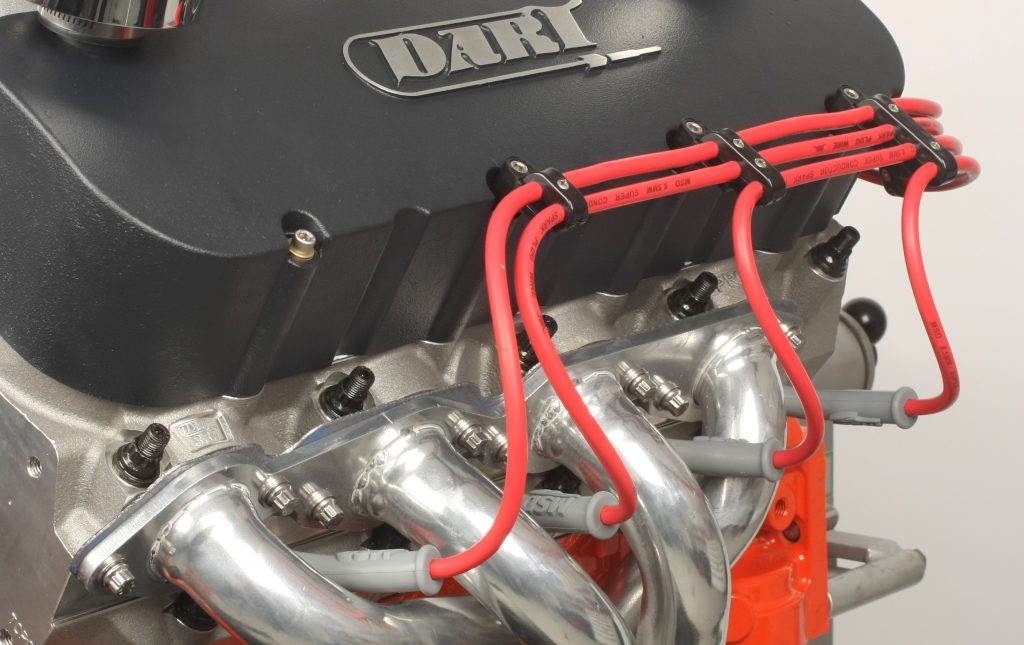 MSD Super Conductor Wires and Made For You Wire Clamps on Mike Mavrigian 540 CID BIg Block Chevy
