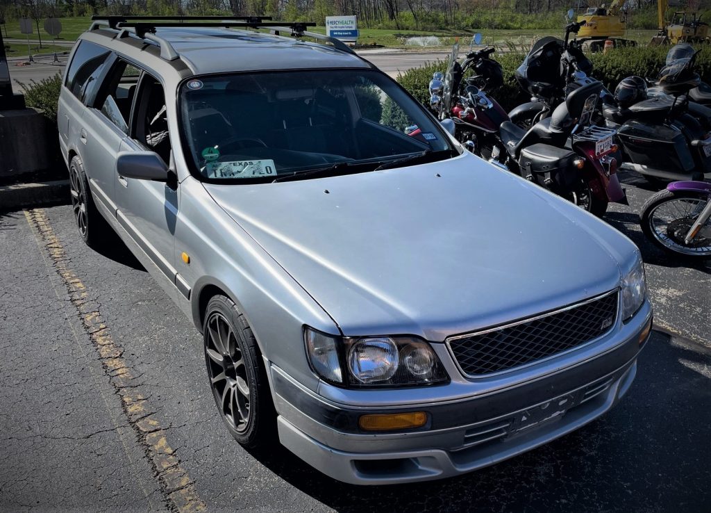 nissan stagea wagon passenger side front
