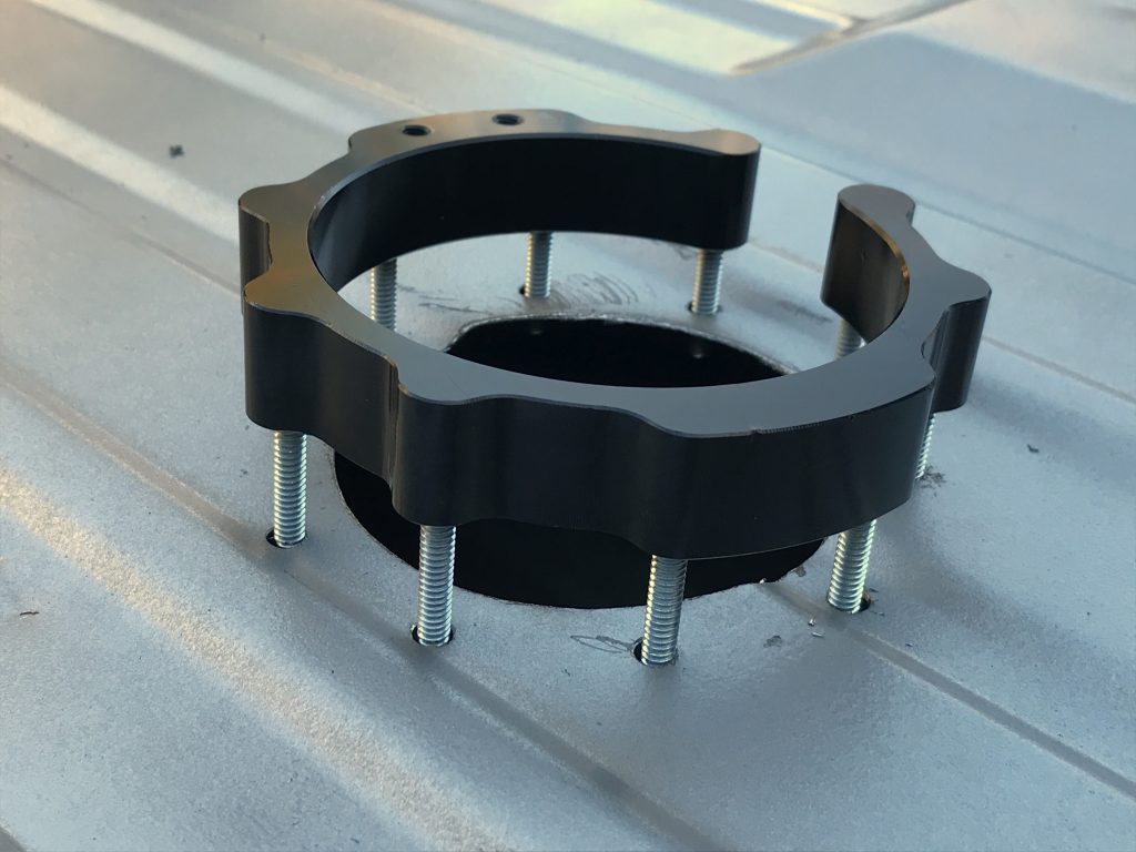 test fitting mounting bracket for fuel pump in tank