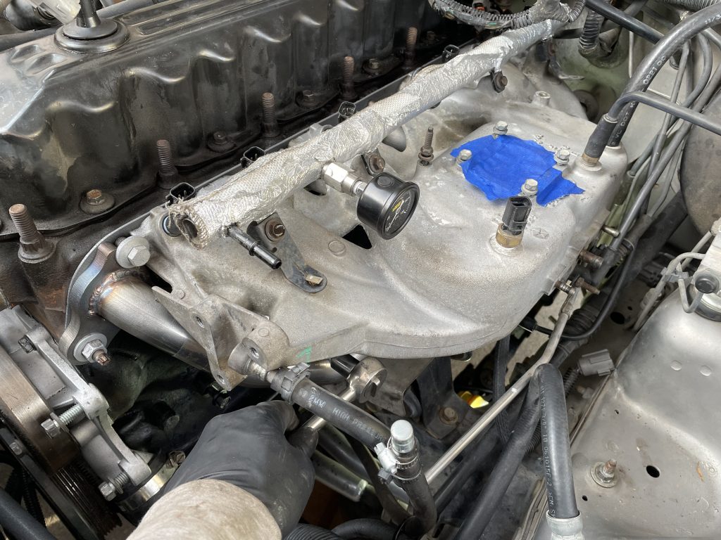 installing intake manifold on a Jeep Cherokee xj 4.0L