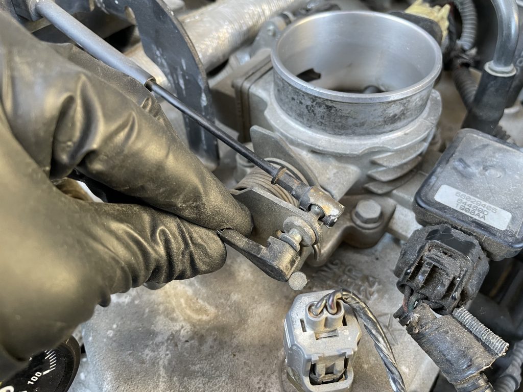 throttle body connector of a Jeep Cherokee xj 4.0L