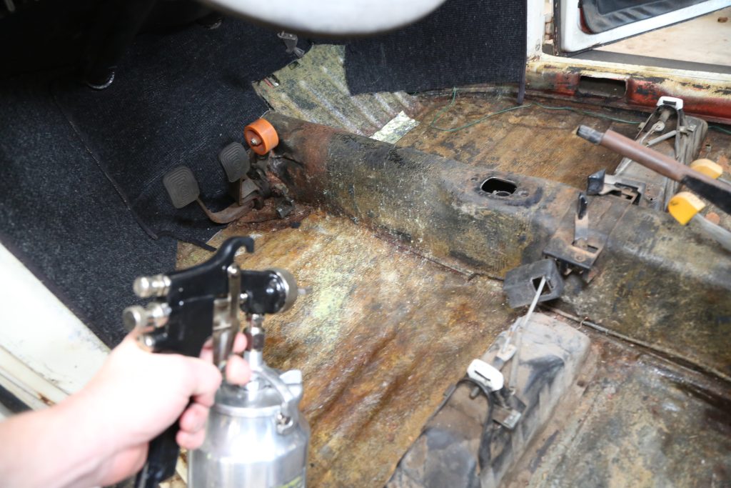 Spraying Carpet Adhesive on 1973 VW Floor Pan