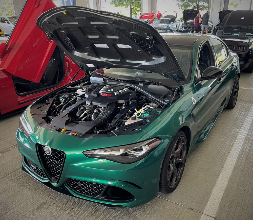 Green alfa giulia Quadrifoglio sedan