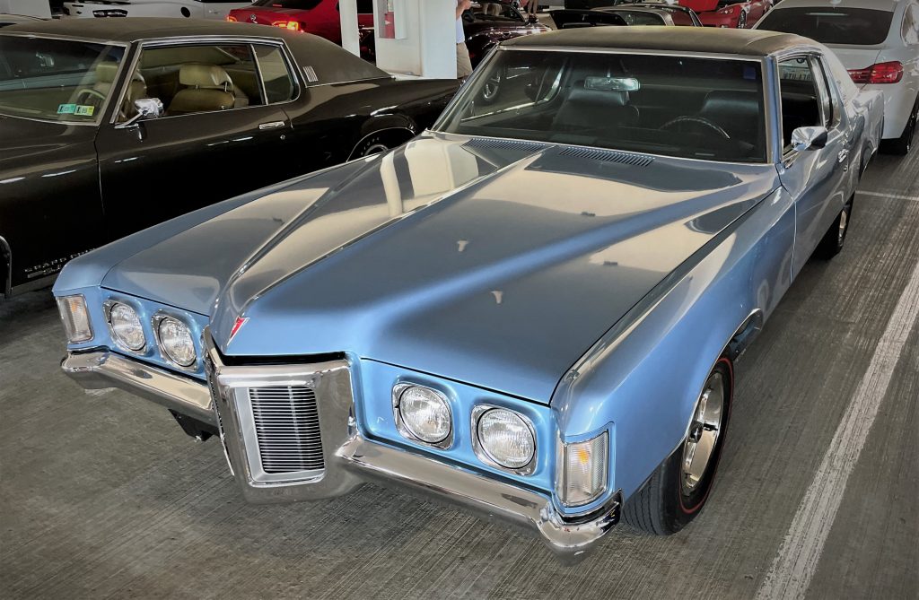 blue pontiac grand prix second gen