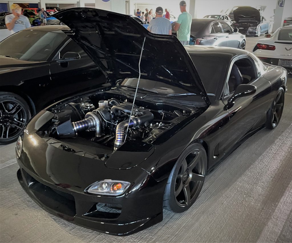 rhd mazda rx-7 with rotary wankel engine